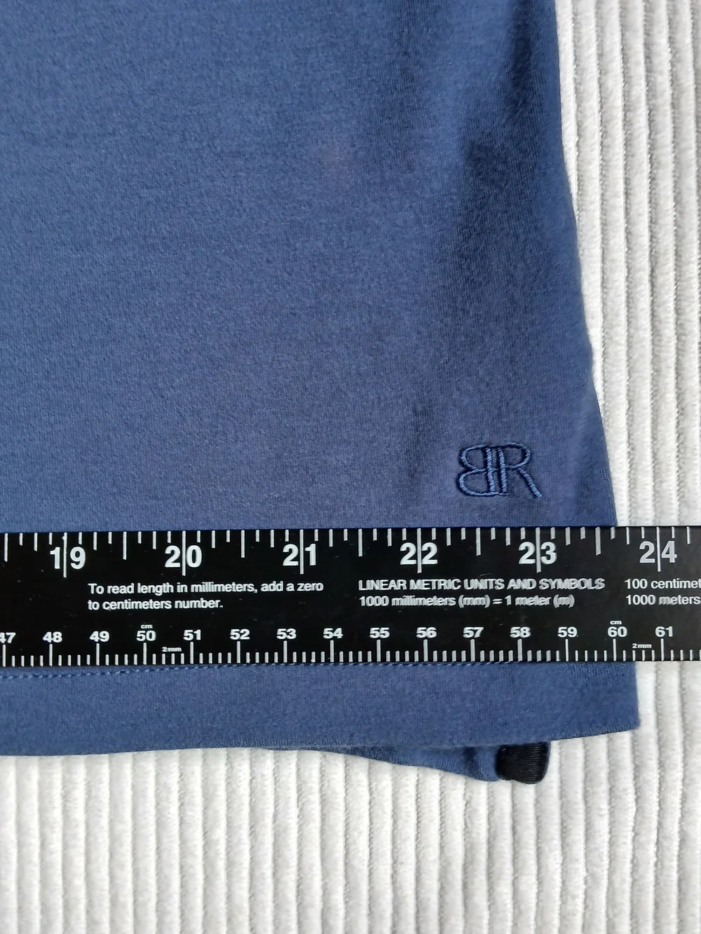 Banana Republic three inches up